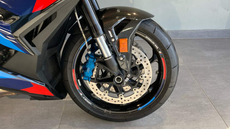 (23MY) BMW M1000 R